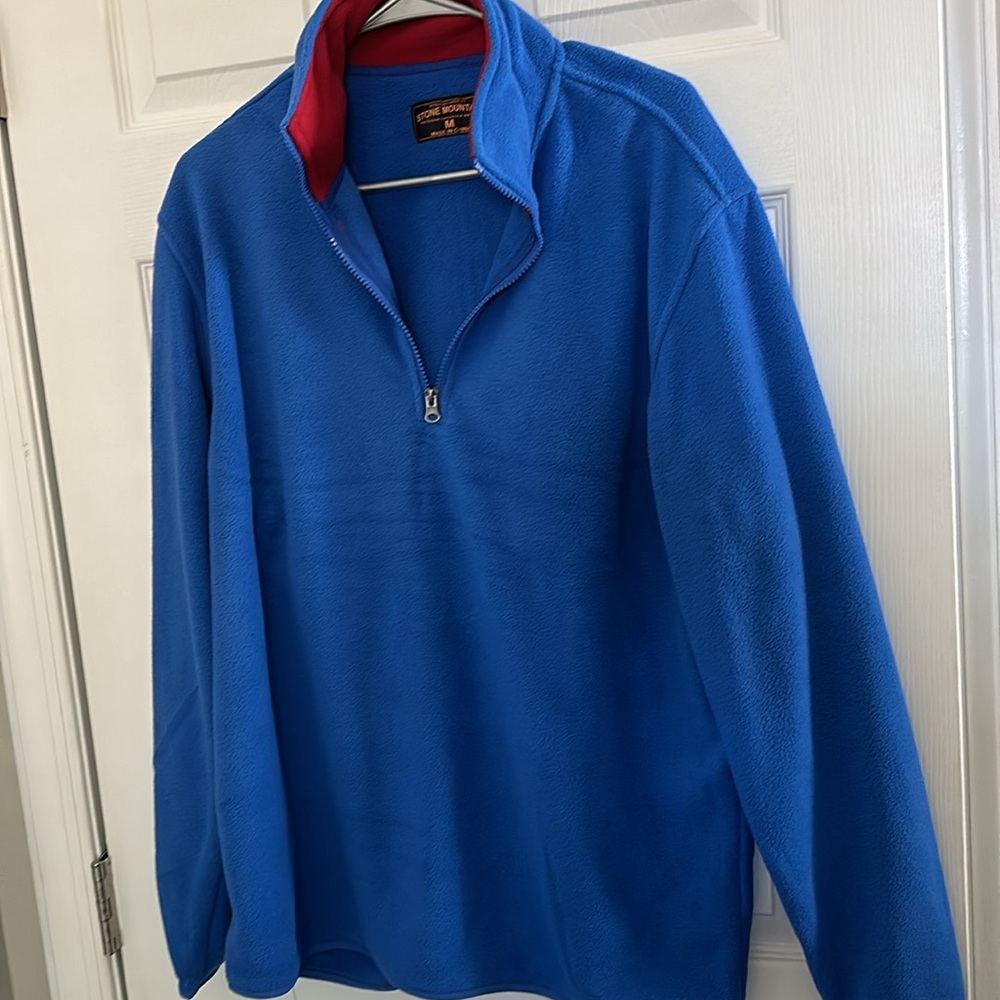 Stone Mountain New pullover - Picture 2 of 3